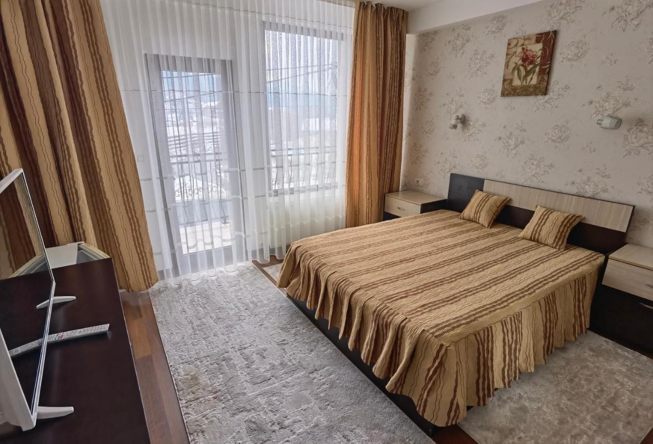 Pensiunea Royal Borşa Buitenkant foto